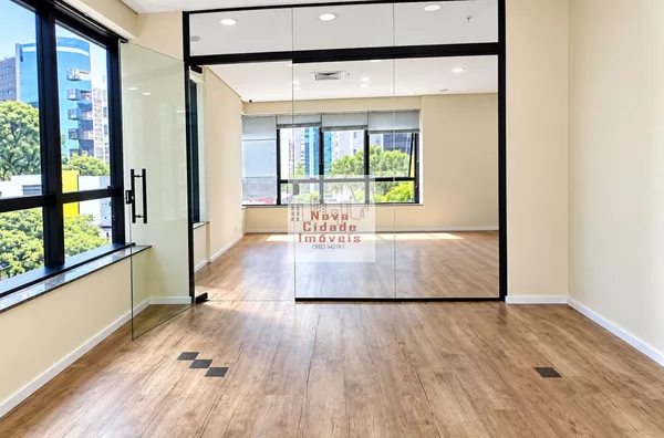 Vila Olímpia! Conjunto comercial de 90 m² sala 2 banhs 2 vagas para aluguel - Foto 9
