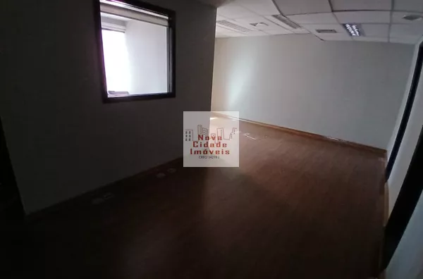 Vila Olímpia! Sala de 79 m² 2 salas 2 banhs 2 vagas para locação - Foto 2