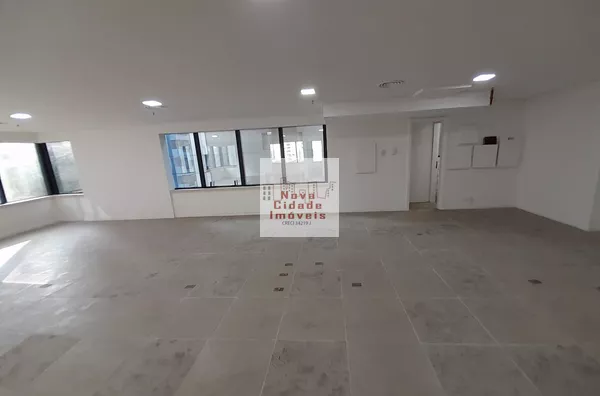 Itaim Bibi! Conjunto comercial 125 m²  locação 1 sala 3 banhs. 2 vagas - Foto 2