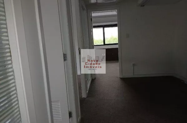 Brooklin! Sala comercial c/ 61 m² (3 salas e 2 banheiros) com 2 vagas para venda e locação - Foto 5