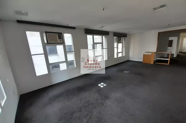 Vila Olímpia! Sala conjugada c/ 93 m² (2 banheiros e 2 vaqas) p/ locação - Foto 6