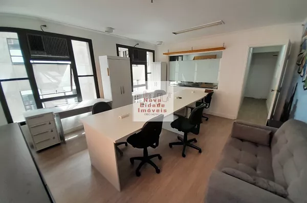 Vila Olímpia! Conjunto com. 46 m² 3 salas c/ 1 vaga e 2 banheiros à venda - Foto 2