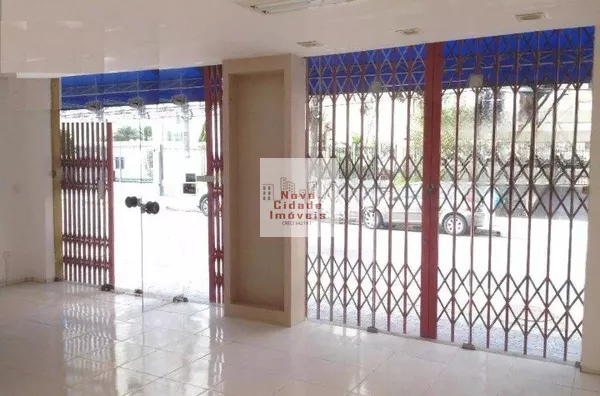 Moema! Loja com 50 m² em rua de fluxo com 2 vagas para locação! - Foto 2