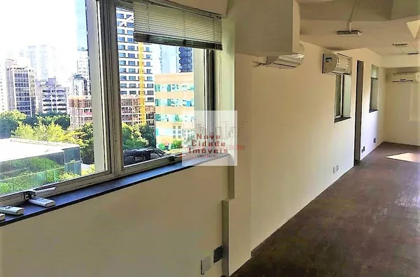Vila Olímpia! Conjunto Comercial (189 m²) com 4 banheiros, copa e 4 vagas - Foto 6