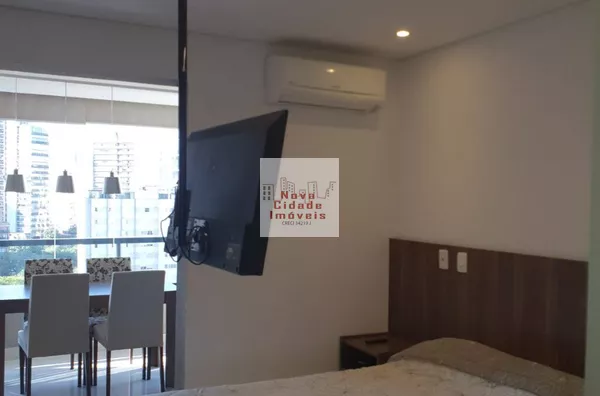 Vila Olímpia! Studio 34 m²  Mobiliado com Internet 1 banh 1vaga  para locação - Foto 2