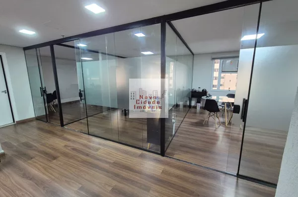 Brooklin! Sala comercial mobiliada (170m²) c/ 05 vagas - Foto 1