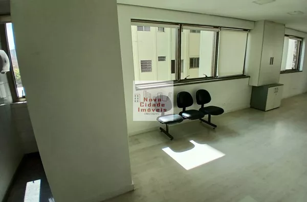 Pinheiros! Salas comercial 41 m² 1 sala 1 banh. 1 vaga para aluguel - Foto 4