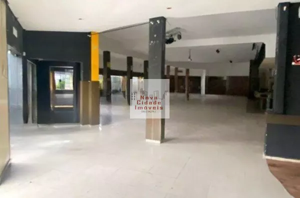 Moema! Galpão comercial de esquina com 652 m² p/ locação - Foto 4