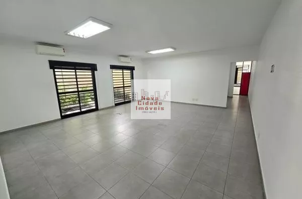 Vila Olímpia! Casa comercial 180 m² 4 salas 4 banhs 4 vagas para locação - Foto 3