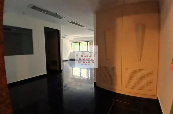 Brooklin! Sala comercial  55 m2 4 salas 2 banhs. 2 vagas p/ venda e locação - Foto 2