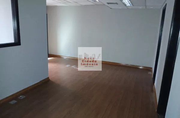 Vila Olímpia! Sala de 79 m² 2 salas 2 banhs 2 vagas para locação - Foto 4