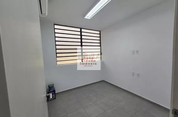 Vila Olímpia! Casa comercial 180 m² 4 salas 4 banhs 4 vagas para locação - Foto 5