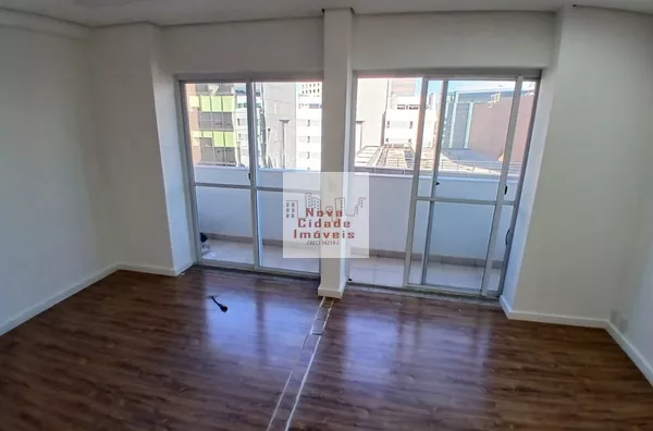 Vila Olímpia!!! Sala 64 m²  Reformado 3 banhs 2 vagas p/ locação
