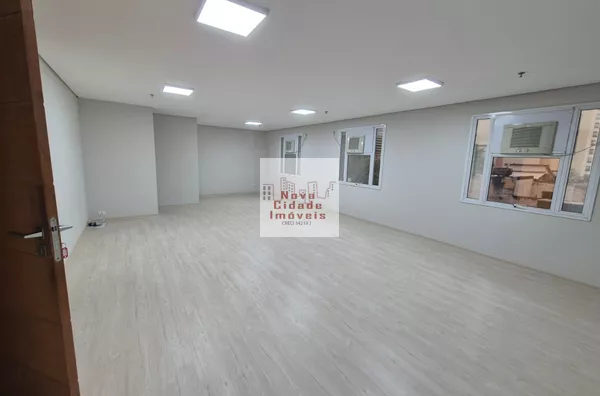 Campo Belo! Sala comercial (60m²) 02 vagas, sala de reunião e vão aberto - Foto 4