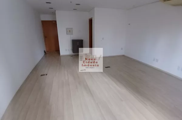 Vila Olímpia! Sala de 37 m² 2 banhs 1 vaga para locação - Foto 3