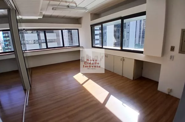 Brooklin! Sala comercial  59 m² 4 salas 2 banhs. 2 vagas para locação - Foto 5