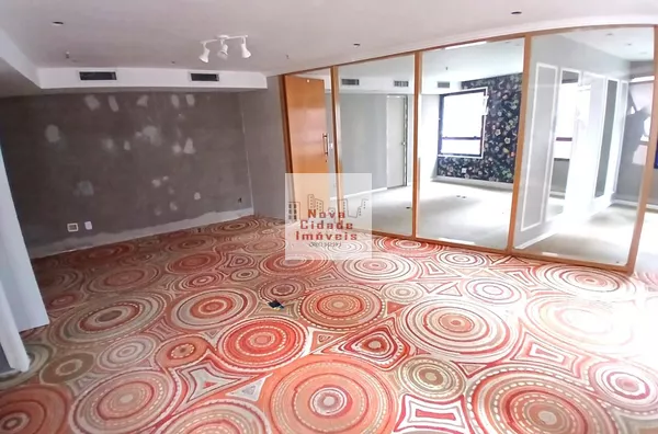 Vila Olímpia! Conjunto (76 m²) 3 salas, 2 banheiros e 2 vagas para locação - Foto 2