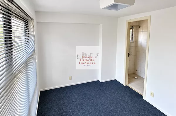 Vila Olímpia! Sala (32 m²) OPORTUNIDADE! 2 banheiros com 1 vaga à venda ou locação  