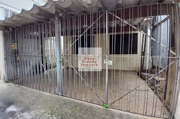 Vila Olímpia! Sobrado 138 m² com 3 quartos, 2 banheiros e 2 vagas à venda
