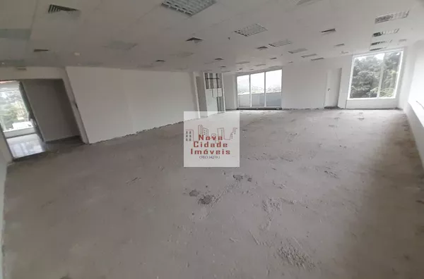 Brooklin! Sala comercial 194 m²  1 sala no contra-piso 4 banhs. 5 vagas para aluguel  Brooklin, São Paulo - Foto 2