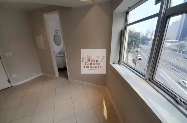 Itaim Bibi! Conjunto comercial 56 m² 1 sala c/ ar cond. 1 banh. 1 copa 1 vaga - Foto 6