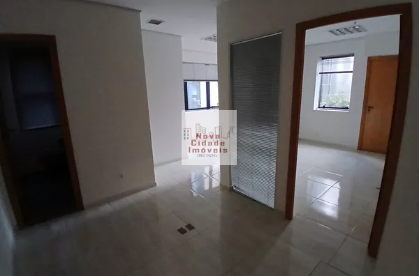 Vila Olímpia! Sala de 41 m² 1 salas 2 banhs 1 vaga para locação - Foto 2