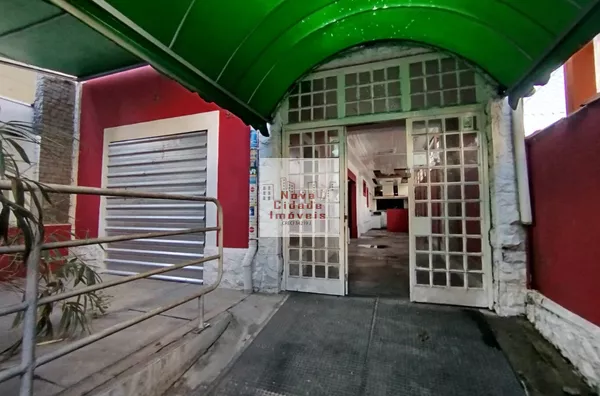 Pinheiros! Casa comercial 195 m² 2 banhs. 1 vaga para aluguel - Foto 2