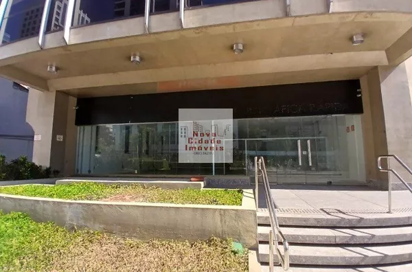 Vila Olímpia! Loja (341m²), 3 salas, 3 banhs., 12 vagas para locação - Foto 2