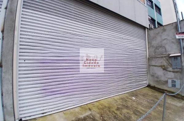 Vila Olímpia! Loja de rua com pé direito alto (130 m²) para locação