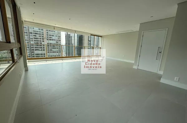 Itaim Bibi! Apto. 147 m² 3 suites, ar condicionado 4 banheiros 2vagas para locação - Foto 1