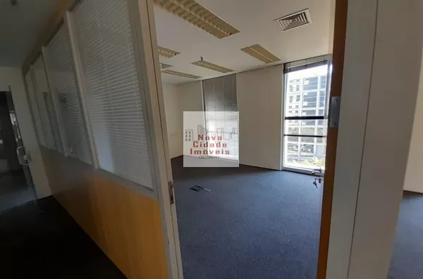 Chácara Sto Antônio! Sala comercial (270 m²) 6 salas, 4 banheiros e 6 vagas para locação - Foto 6