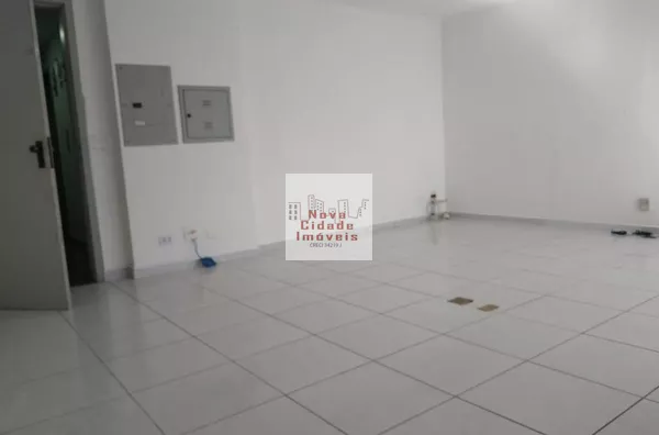 Moema! Sala comercial de 40 m² 1 sala AR CONDICIONADO 2 banhs. 1 vaga para venda - Foto 4