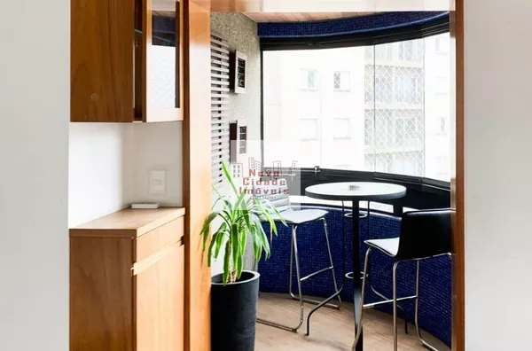 Vila Olímpia! Aptº MOBILIADO com 2 quartos (82 m²), varanda e 2 vagas - Foto 2