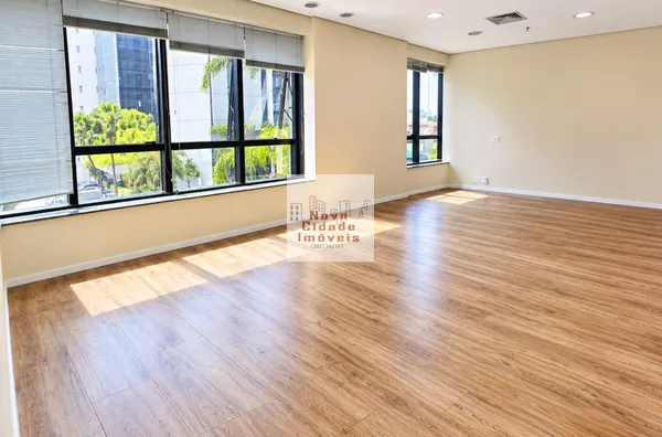 Vila Olímpia! Conjunto comercial de 90 m² sala 2 banhs 2 vagas para aluguel - Foto 2