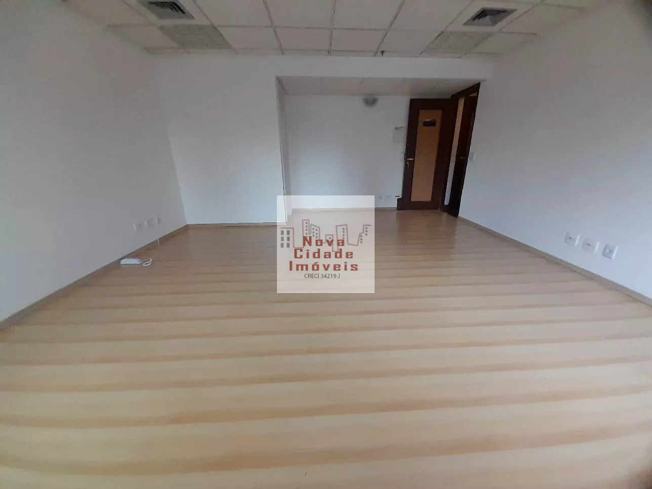 Sala comercial de 32 ms² 1 vaga no Jardim Paulista - W2206_SA2872