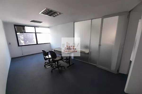Vila Olímpia! Conjuntos conjugados 138 m²  4 banhs., 2 vagas para aluguel - Foto 1