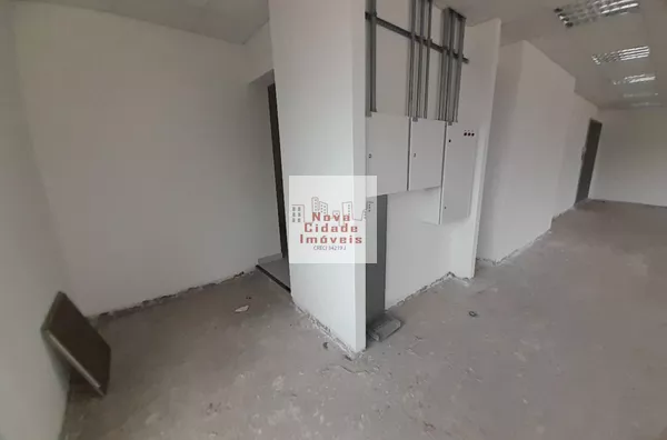 Brooklin! Sala comercial 194 m²  1 sala no contra-piso 4 banhs. 5 vagas para aluguel  Brooklin, São Paulo - Foto 5