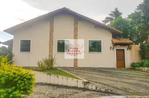 Casa c/ 1.138,18 mts² de área à venda no Transurb! - Foto 1