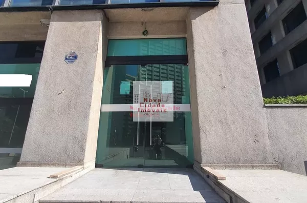 Vila Olímpia! Loja em fachada ativa com 218 m² a venda em rua de grande fluxo - Foto 2