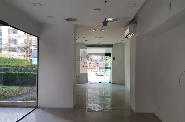 Vila Olímpia! Loja em fachada ativa com 218 m² a venda em rua de grande fluxo - Foto 6