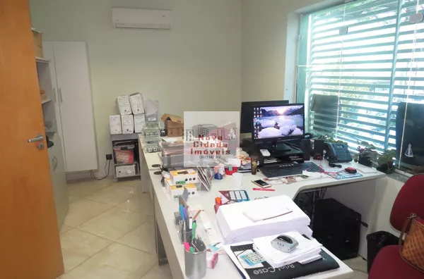 Vila Olímpia! Sobrado comercial reformado (141 m²) com 2 vagas à venda - Foto 4