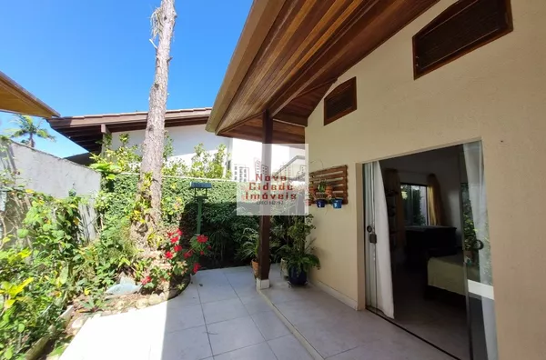 Praia do Lázaro Casa térrea 4 sts c/piscina quente - Foto 5