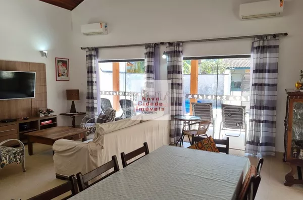 Praia do Lázaro Casa térrea 4 sts c/piscina quente - Foto 1