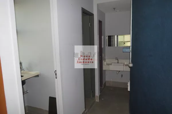 Moema! Sala comercial c/ 53 m² com 2 banheiros com 1 vaga para locação - Foto 16