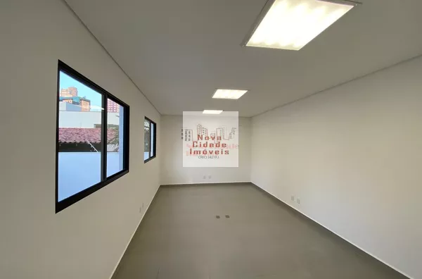 Vila Olímpia! Sobrado comercial c/ 220 m² com 2 vagas para locação - Foto 5