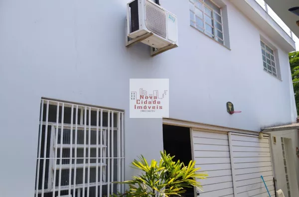 Brooklin! Sobrado reformado c/ 230 m² (3 dorms e 2 suítes) e 4 vagas - Foto 1