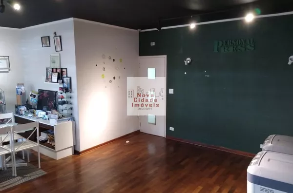 Brooklin! Sobrado reformado c/ 230 m² (3 dorms e 2 suítes) e 4 vagas - Foto 2