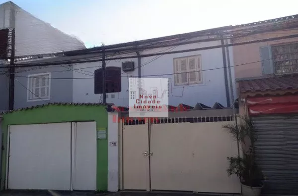 Vila Olímpia sobrado comercial em rua de bom fluxo
