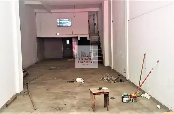 Prédio c/ 3 andares em rua s/saída na Vila Olímpia - Foto 1