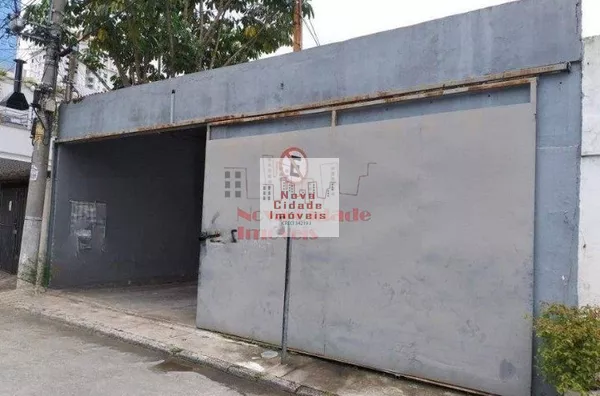 Vila Olímpia! Galpão com 270 m² c/ 2 banheiros em rua tranquila - Foto 1
